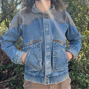 Vintage denim jean jacket from the 80s